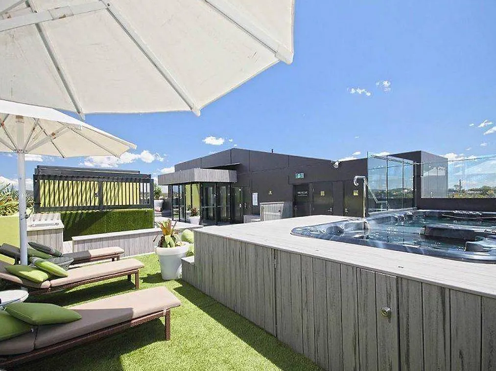 Eastwood Apartments Brisbane 5*,  Australia