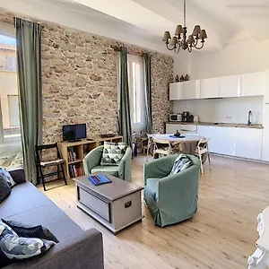 https://hanna-logis.fr-provencehotel.com