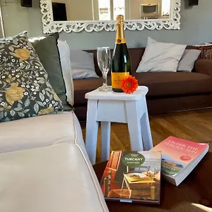 https://apartment-in-florence.it-tuscanyhotel.com